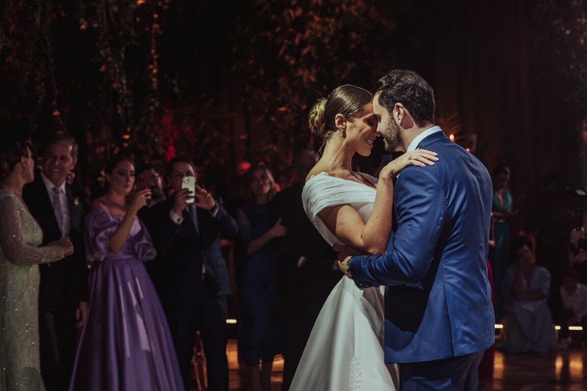 Casamento romântico: valsa dos noivos - Foto Franco Rossi