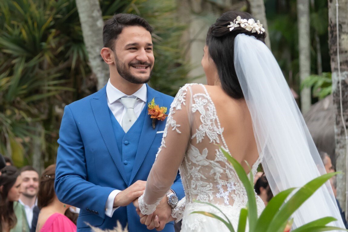 Casamento ao ar livre: votos dos noivos - Foto Marina Fava