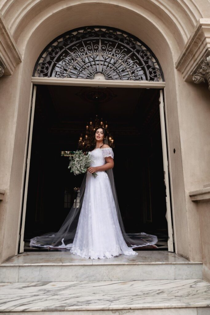 Casamento ao ar livre: ensaio de fotos da noiva - Foto Estúdio Loveliness