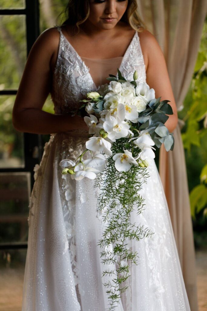 Casamento ao ar livre: buquê da noiva - Foto Nina Vilas Boas