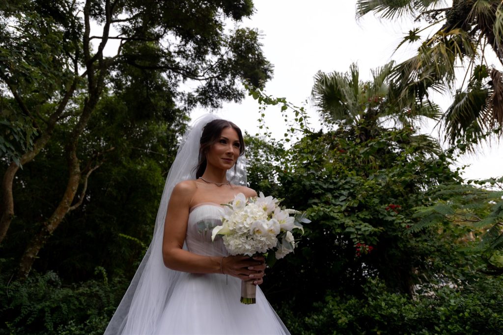 Casamento ao ar livre: buquê da noiva - Foto Julio Casanova