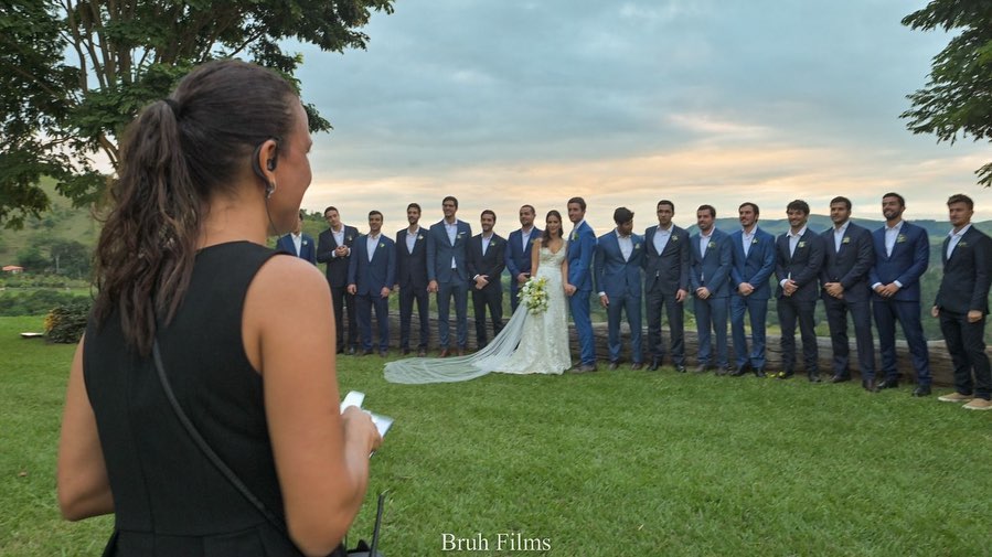 Cerimonialista Rosana Candido organizando casamento em Petrópolis | Foto: Bruh Filmes