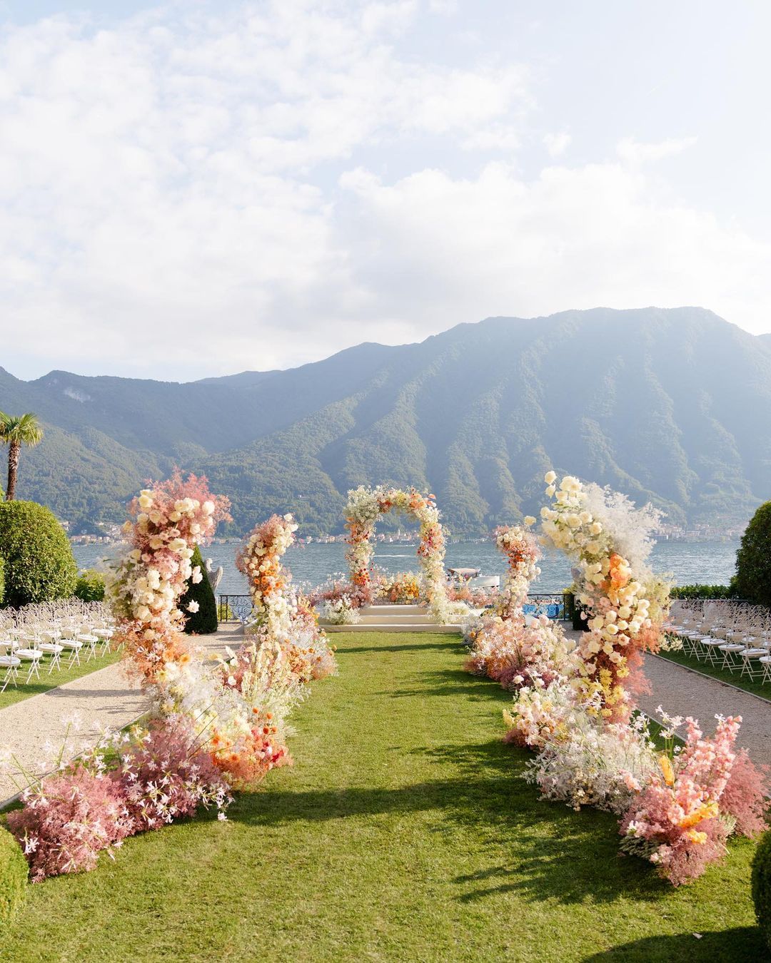 Acontecimentos no Instagram: inspirações florais e cerimônias | foto: Bottega 53