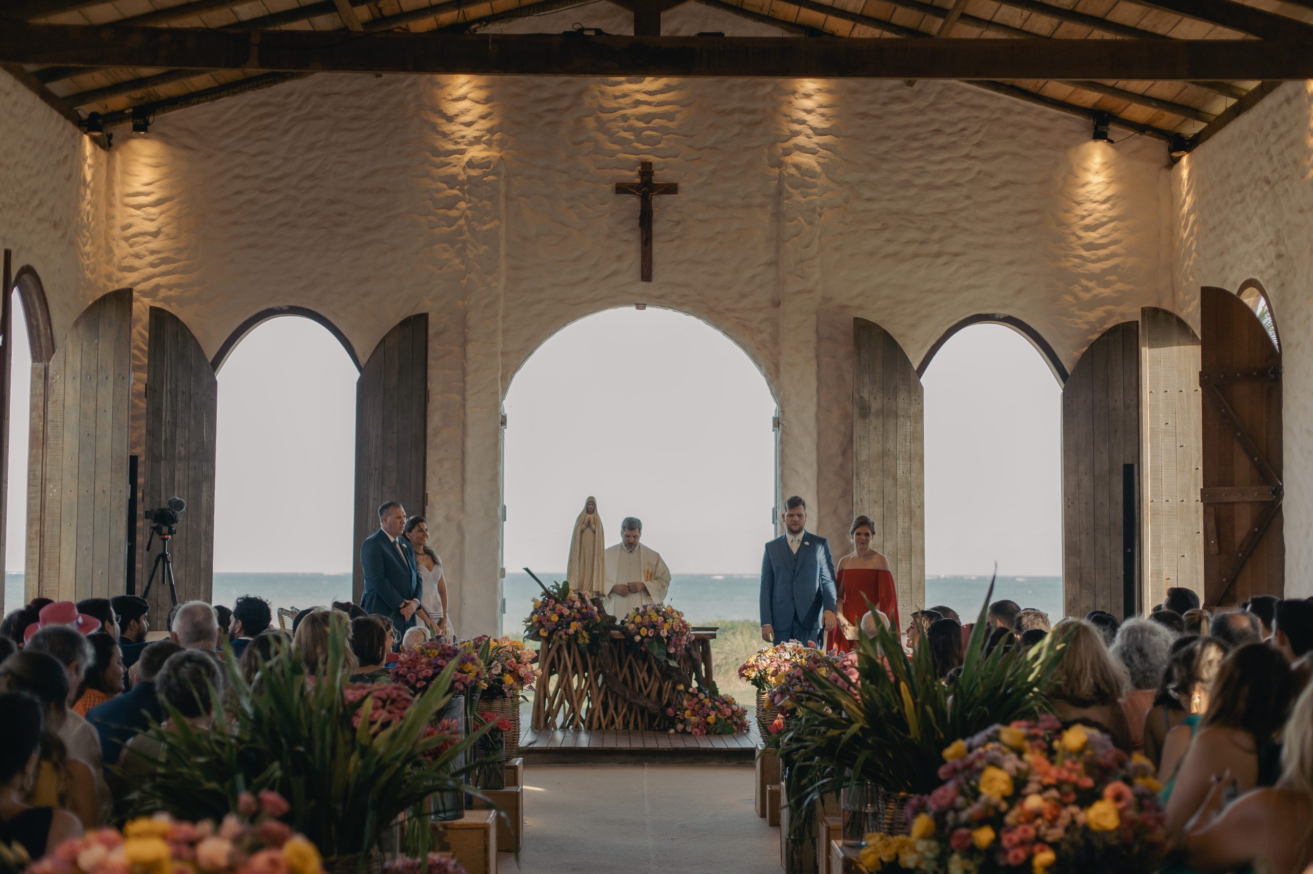 Casamento na Capela dos Milagres | Foto: Flora Pimentel