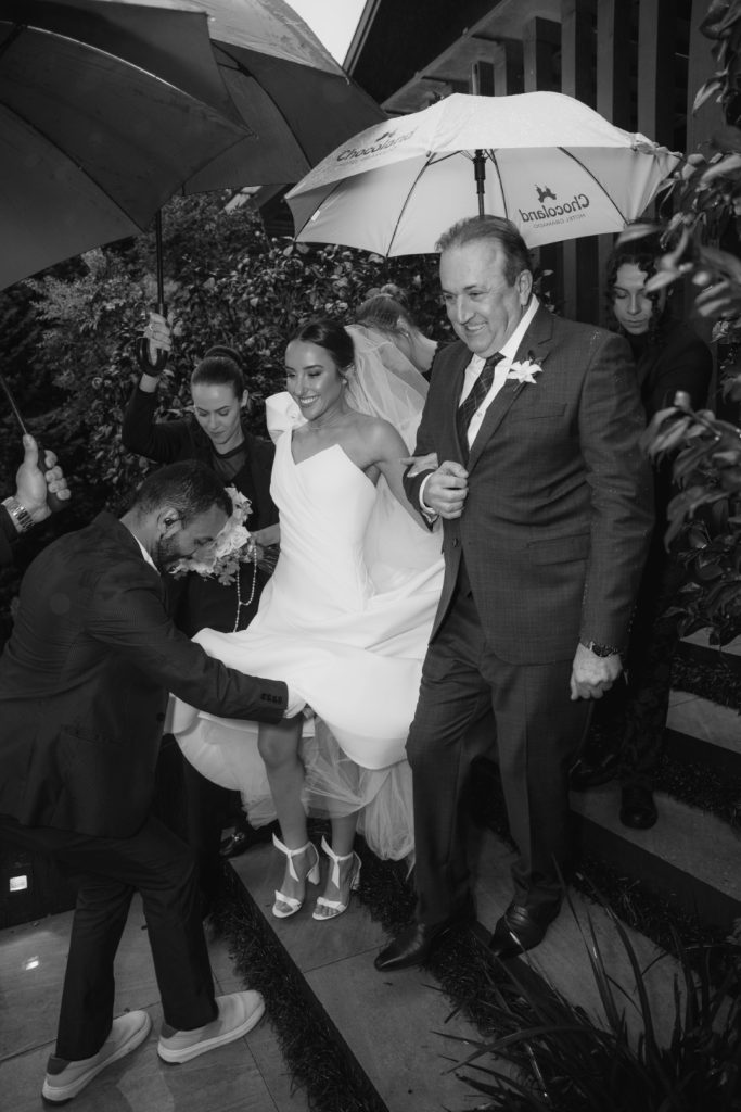 Casamento clássico: entrada da noiva - Fotos Vinícius Credidio