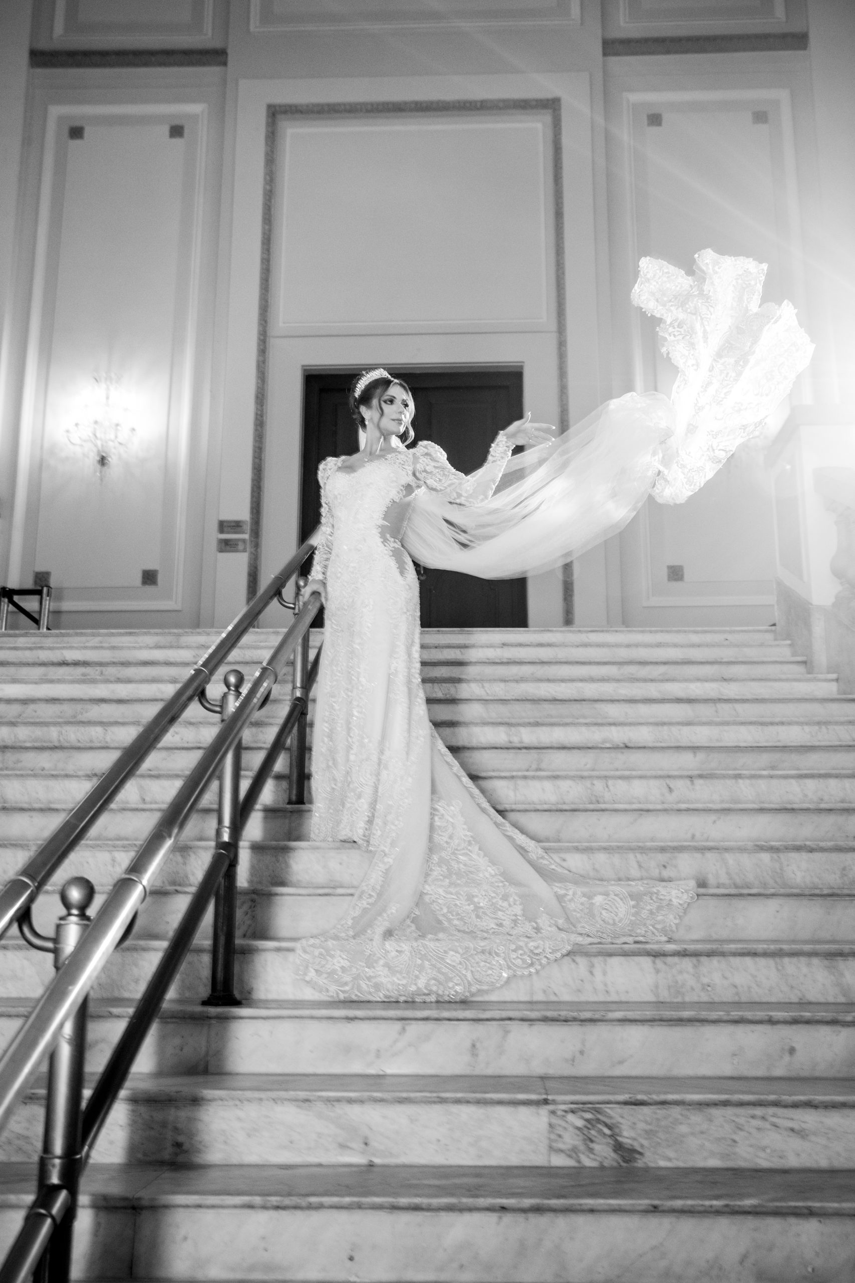 Vestido de noiva por Carol Hungria | Foto: Georgeana Godinho