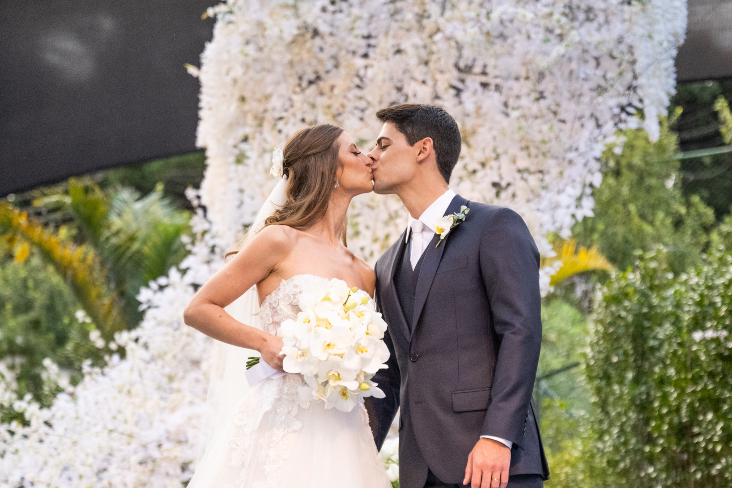 Casamento romântico: Natália Oliveira e Eduardo | Foto: Ana Vanin