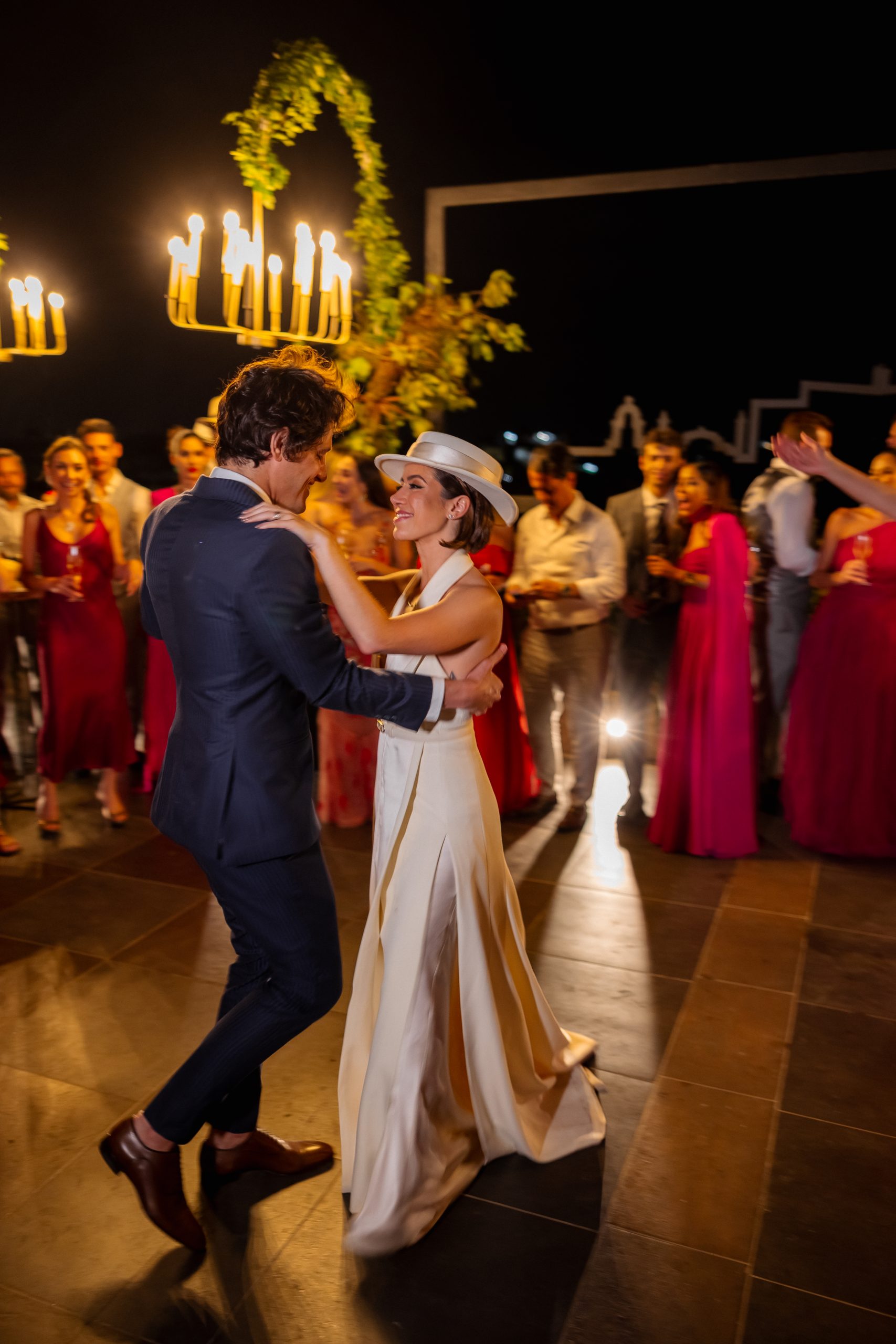 A primeira dança dos noivos | Foto: Marcel Kriegl Fotografia