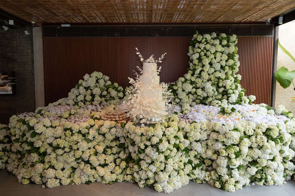 Casamento intimista: decoração em verde e branco - Fotos Sabrina Vasconcelos