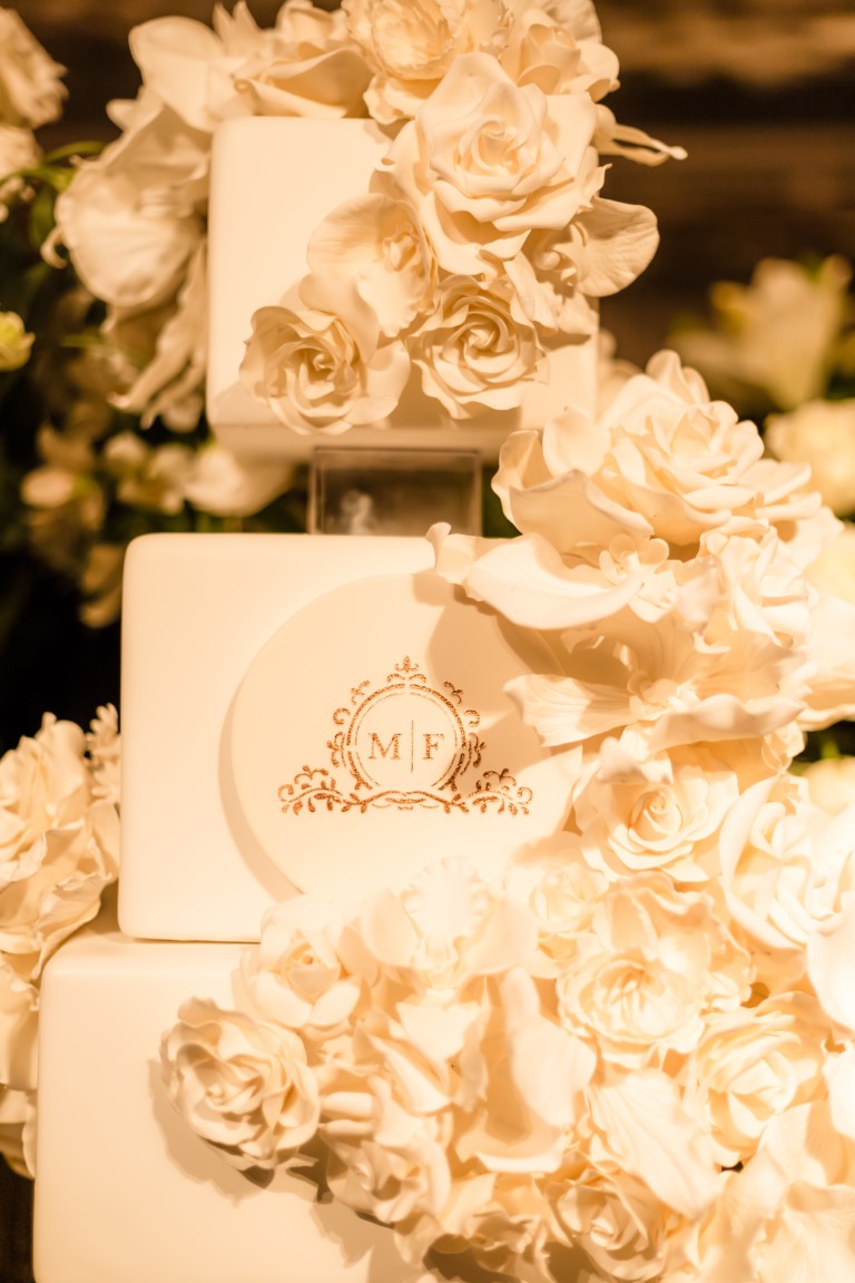 Casamento clássico: bolo de casamento - Fotos Marlise Fotografia 