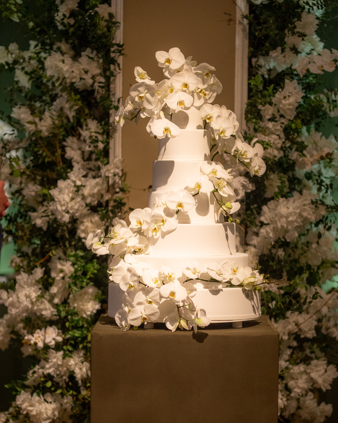 Bolo de 7 andares do casamento | foto Pietro Kerkhoff Fotografia