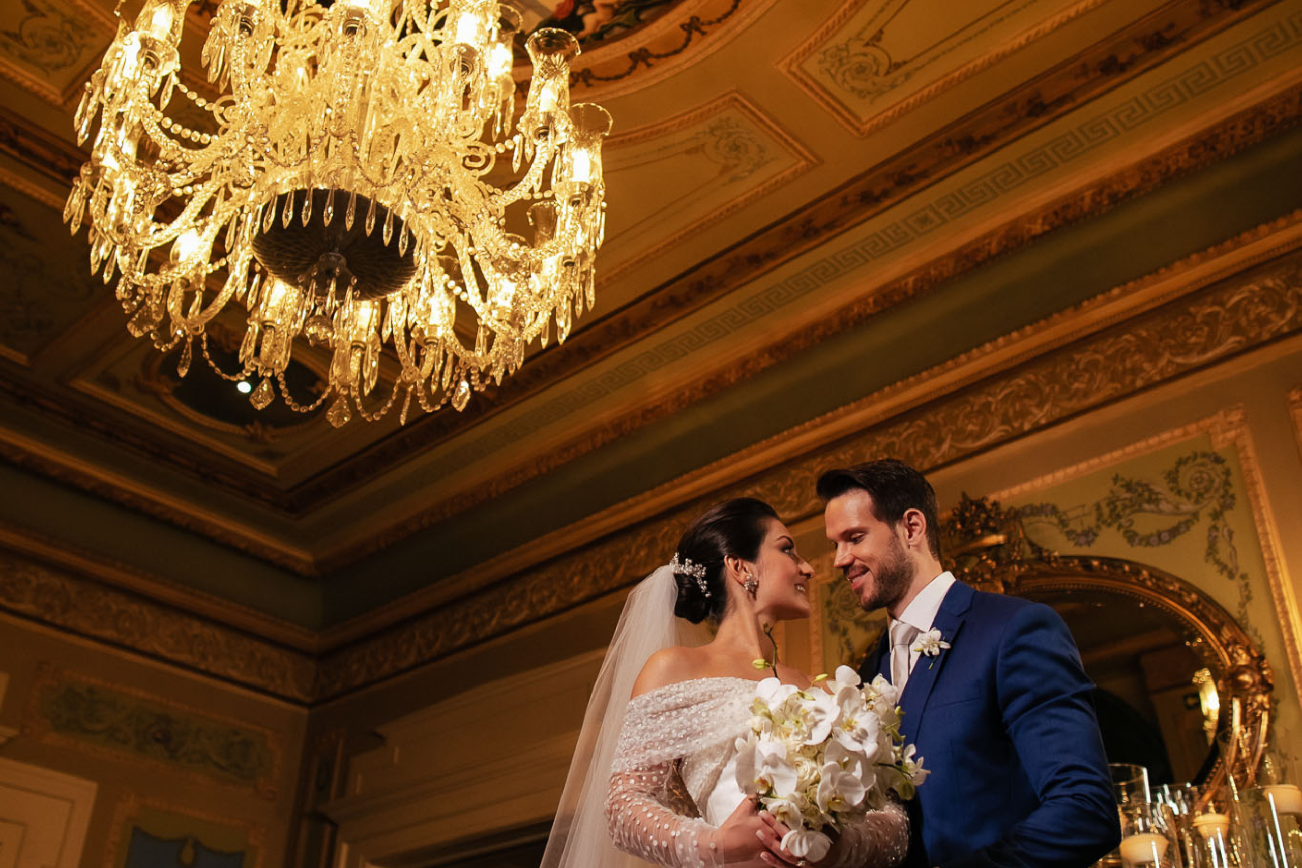 Dez anos de história refletidos em um grande dia: Veja os detalhes do casamento clássico e emocionante | Foto: Emerson Fiuza