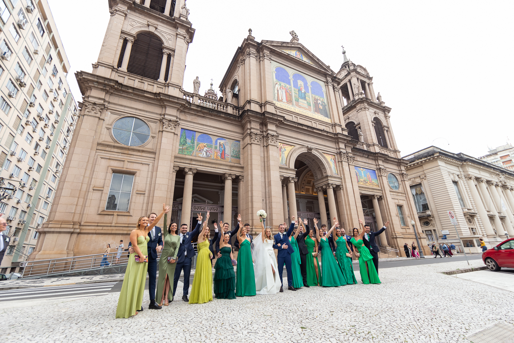 Noivos, madrinhas e padrinhos | foto Rodrigo e Cassiana