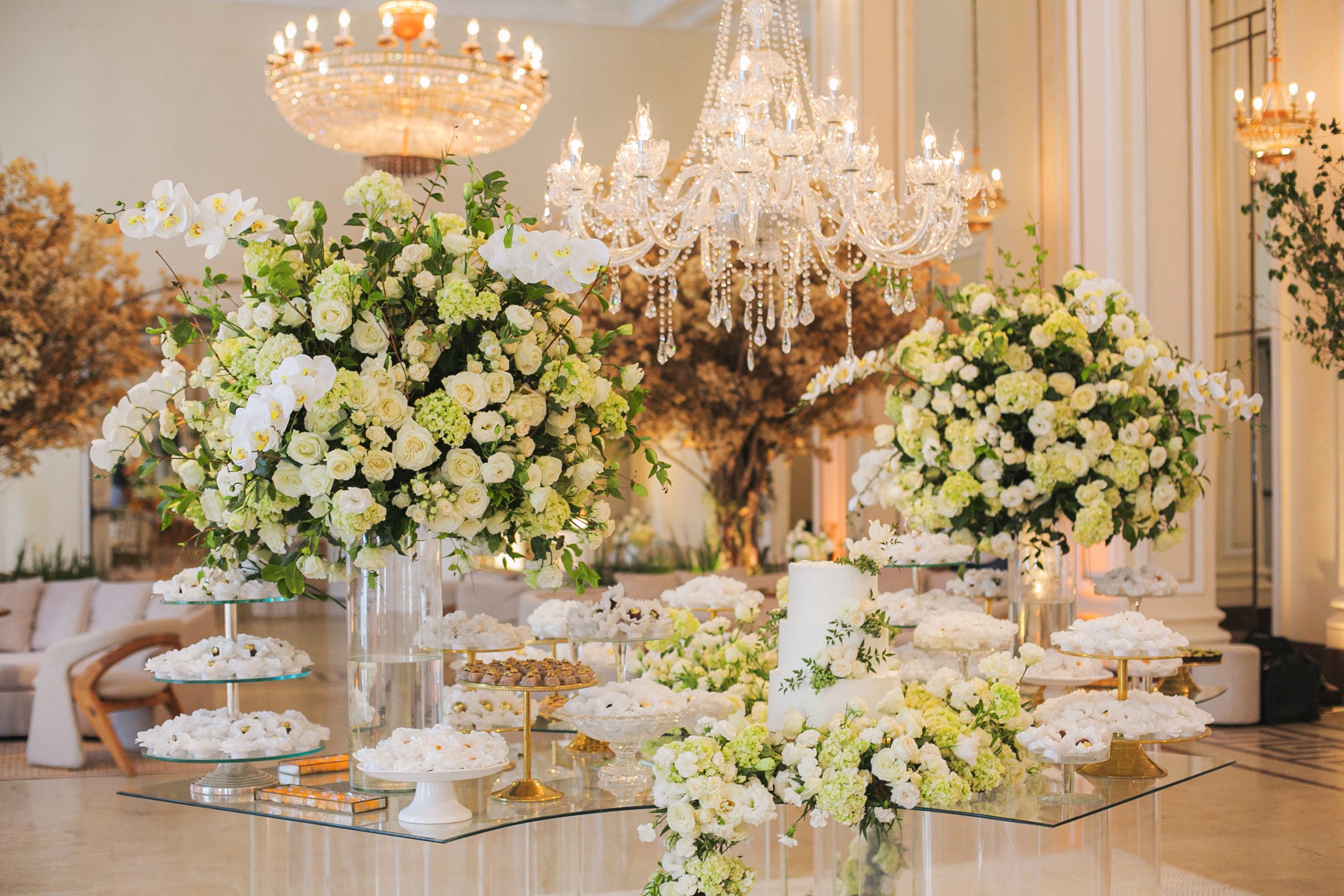 Mesa de doces | foto Renan Oliveira