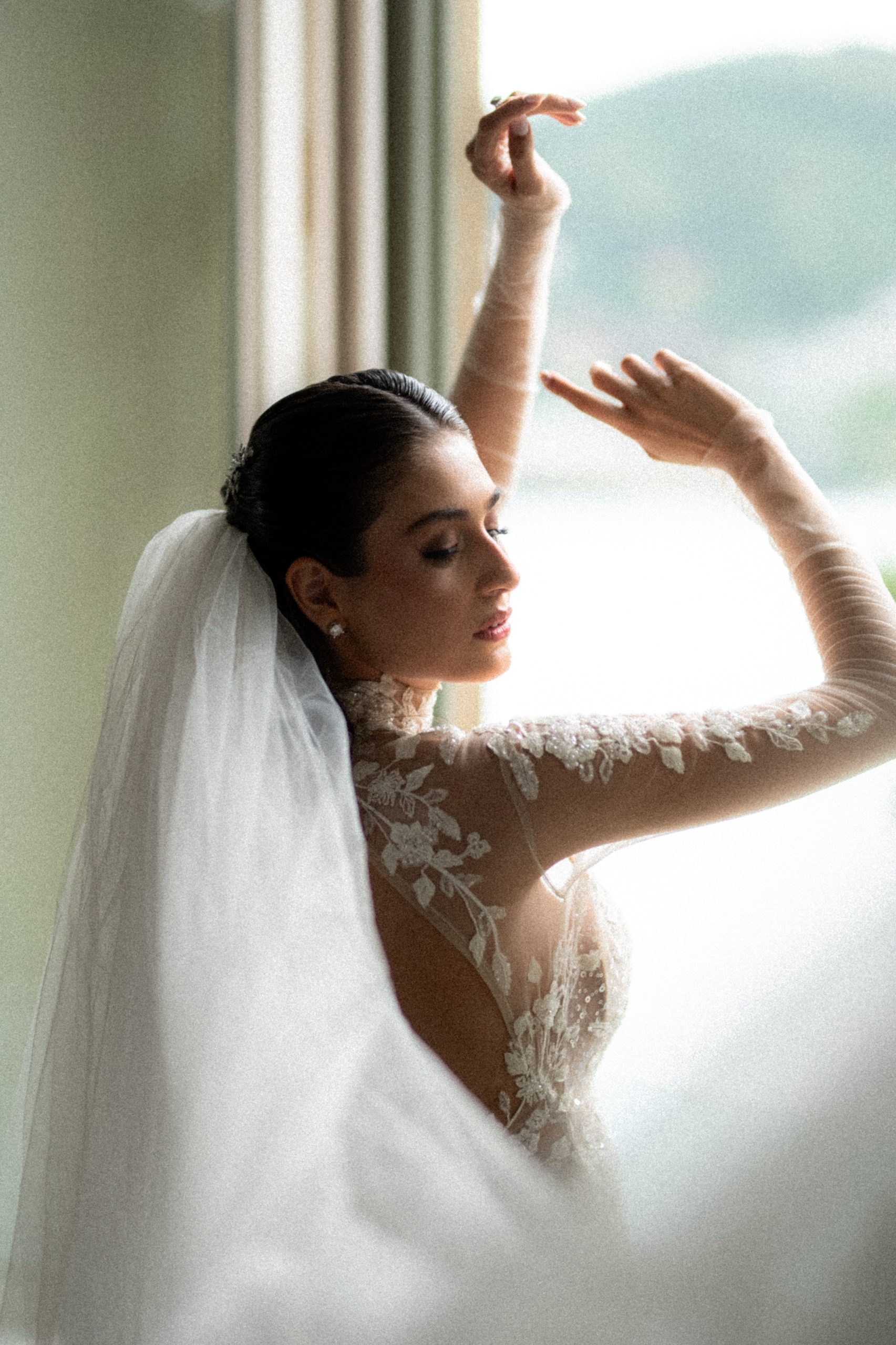 noiva vestida deBerta Bride | foto Pietro Kerkhoff