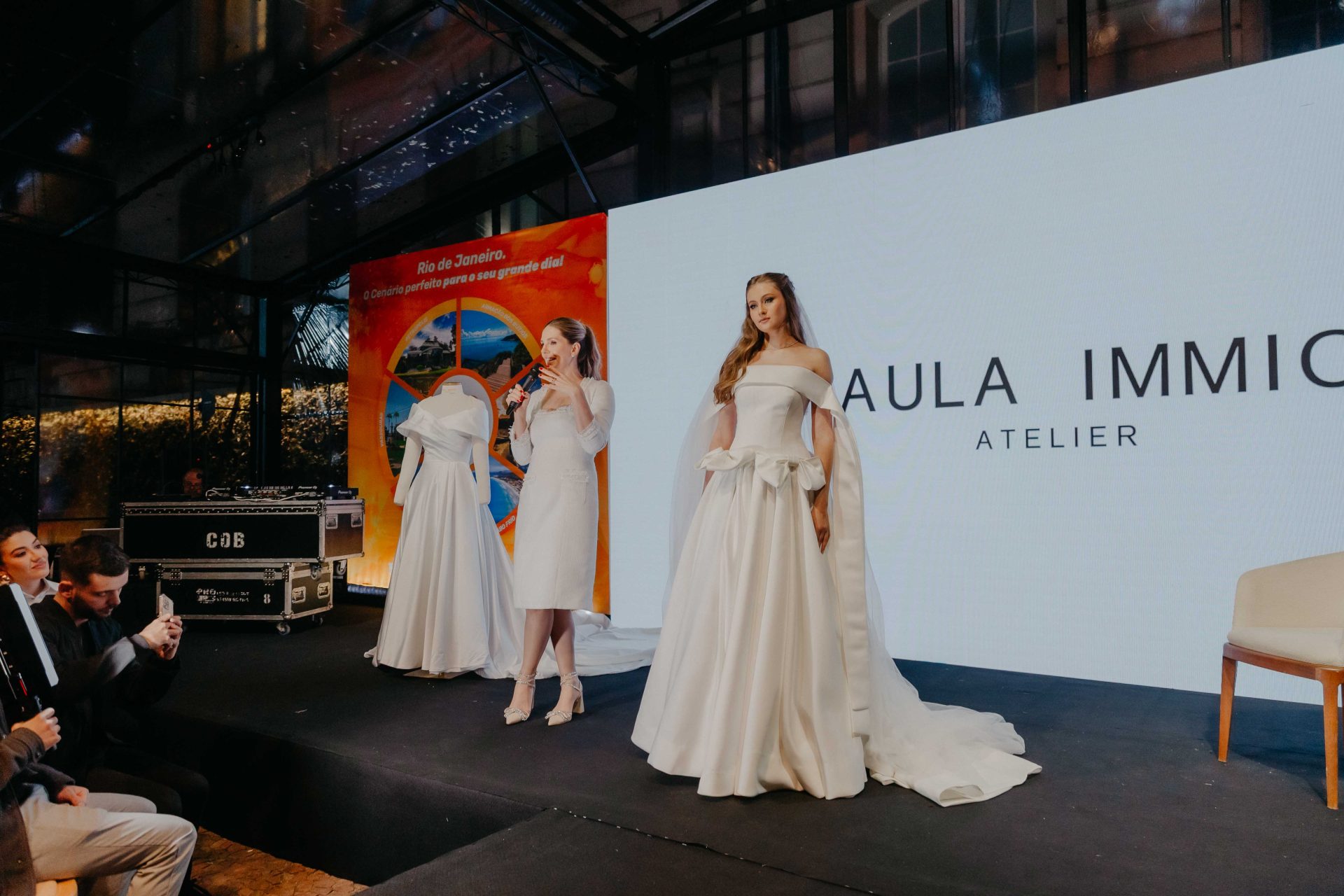 Vestido por Paula Immich | Foto: Lucas Yan