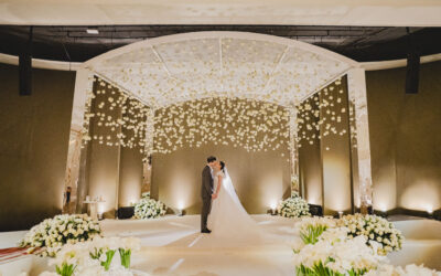 Casamento clássico e contemporâneo para um casal que escolheu o Copacabana Palace como pano de fundo