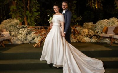 Casamento ao ar livre: floresta elegante em plena cidade grande