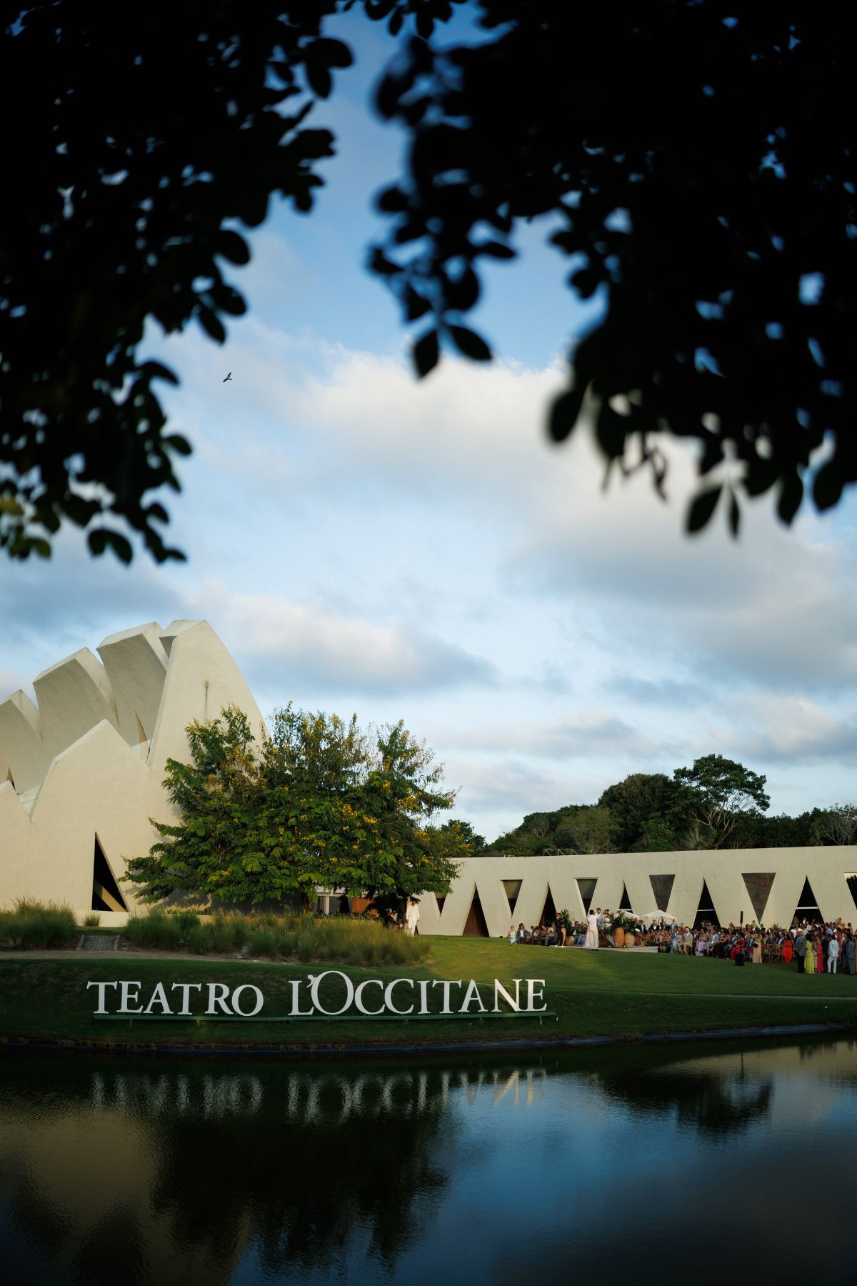 Arquitetura ícone integrada a natureza | Foto: 