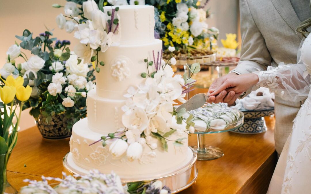 Um guia para definir o sabor ideal do seu bolo de casamento e descobrir o que ele diz sobre você