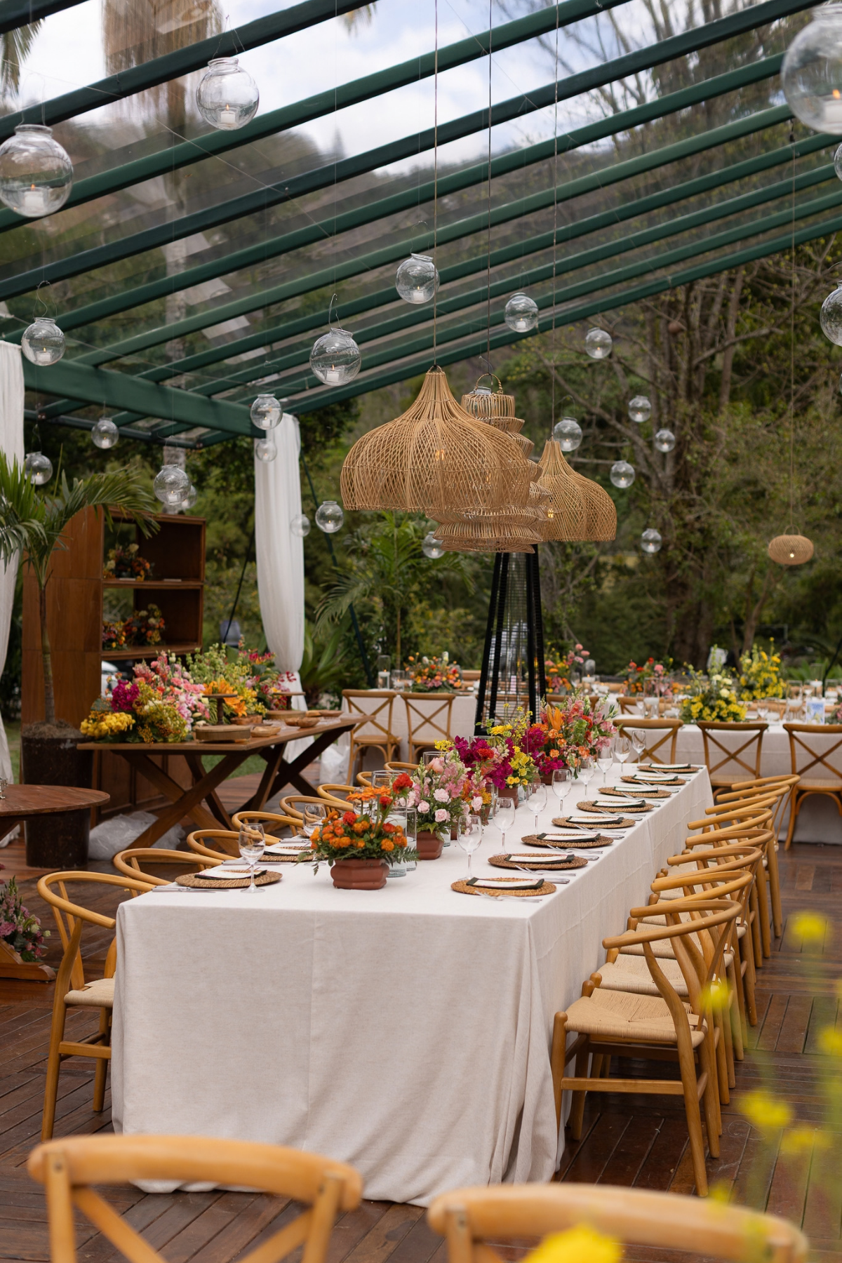 Daniela e Lucas transformam casamento em Itaipava em experiência de três dias entre natureza e cultura brasileira