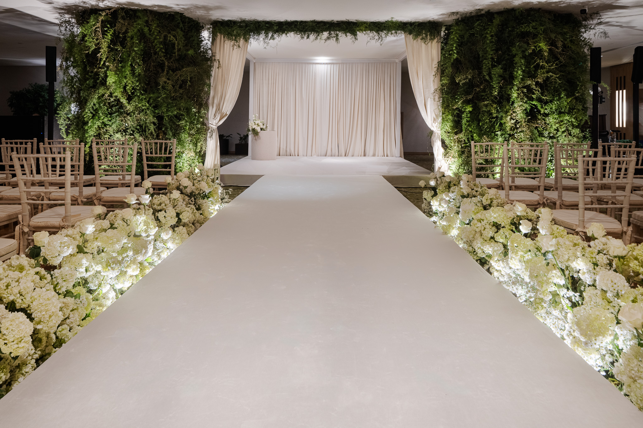 Priscila e Cassio celebram casamento para 500 convidados no Fairmont Rio de Janeiro