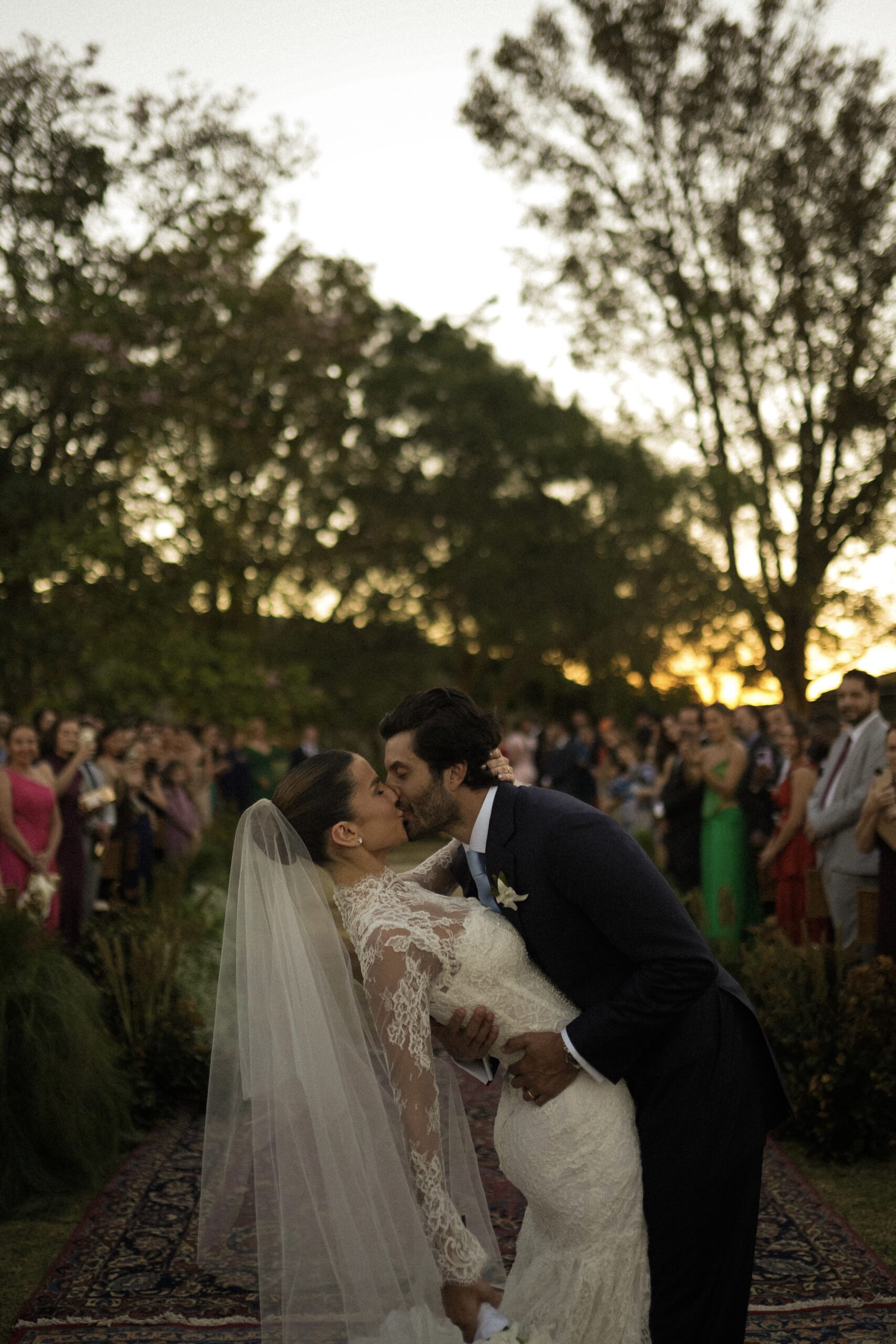 Bárbara Studart e João Pedro Aguiar celebram casamento na Serra de Petrópolis
