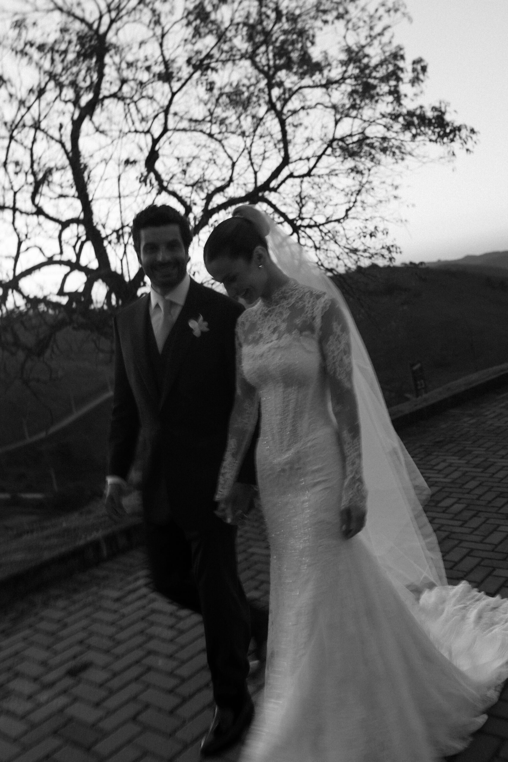 Bárbara Studart e João Pedro Aguiar celebram casamento na Serra de Petrópolis