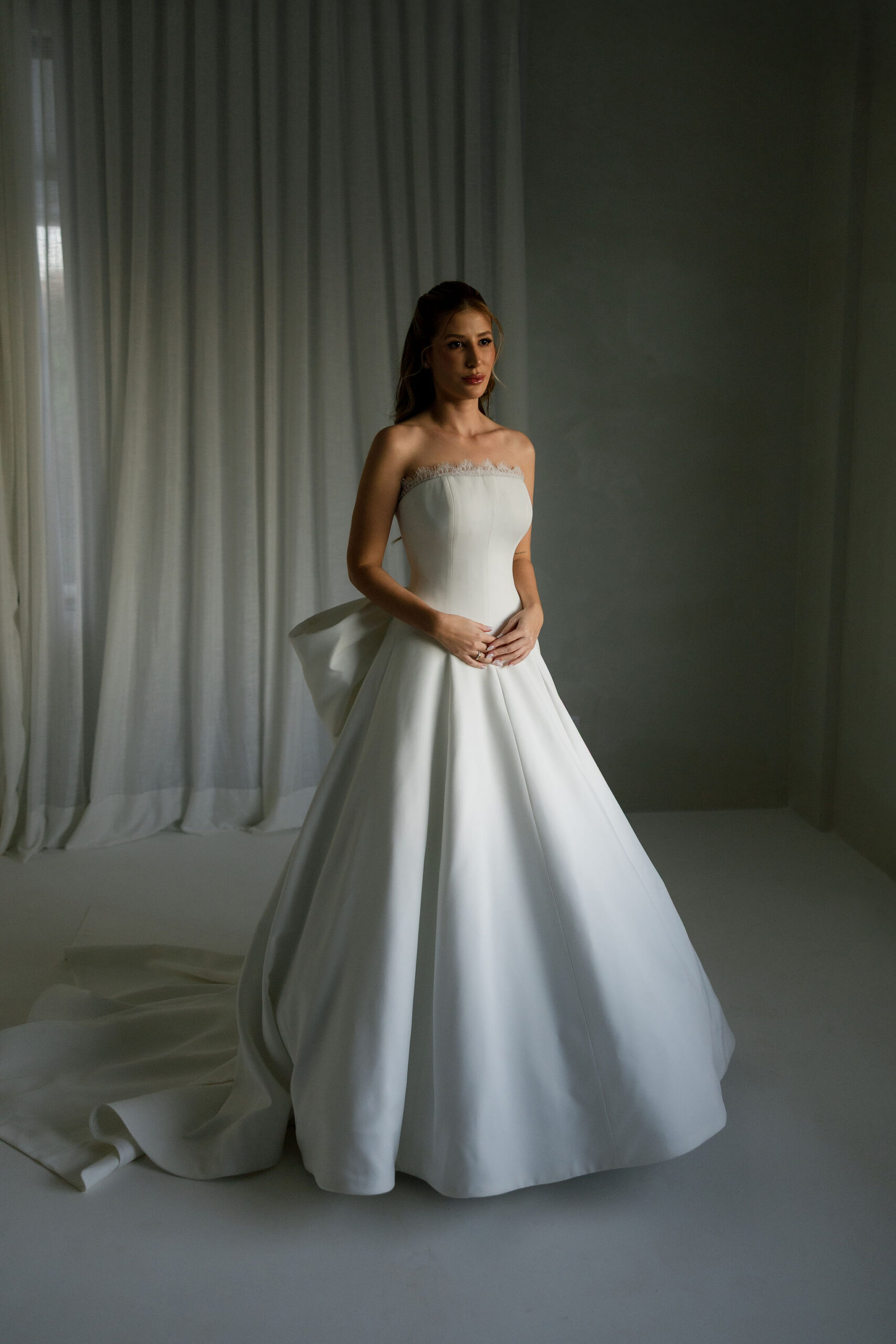 Giovanna e Filipe celebram casamento com inspiração italiana e cerimônia marcada pela fé