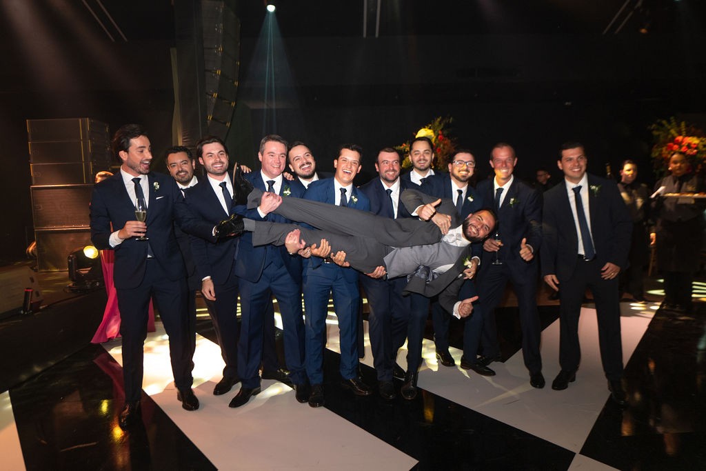Jéssica e Rossano celebram casamento para 500 convidados em Santa Maria