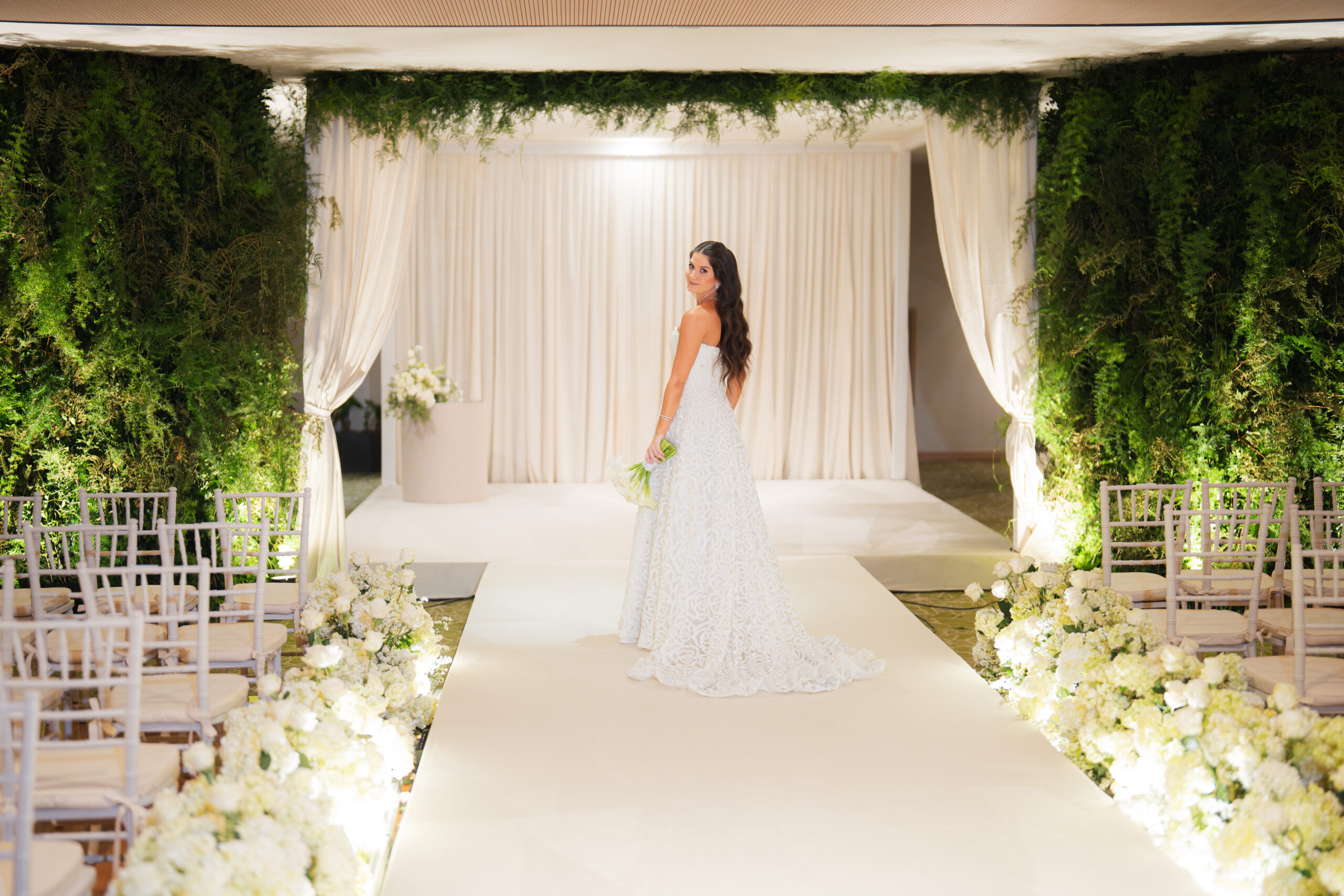 Priscila e Cassio celebram casamento para 500 convidados no Fairmont Rio de Janeiro