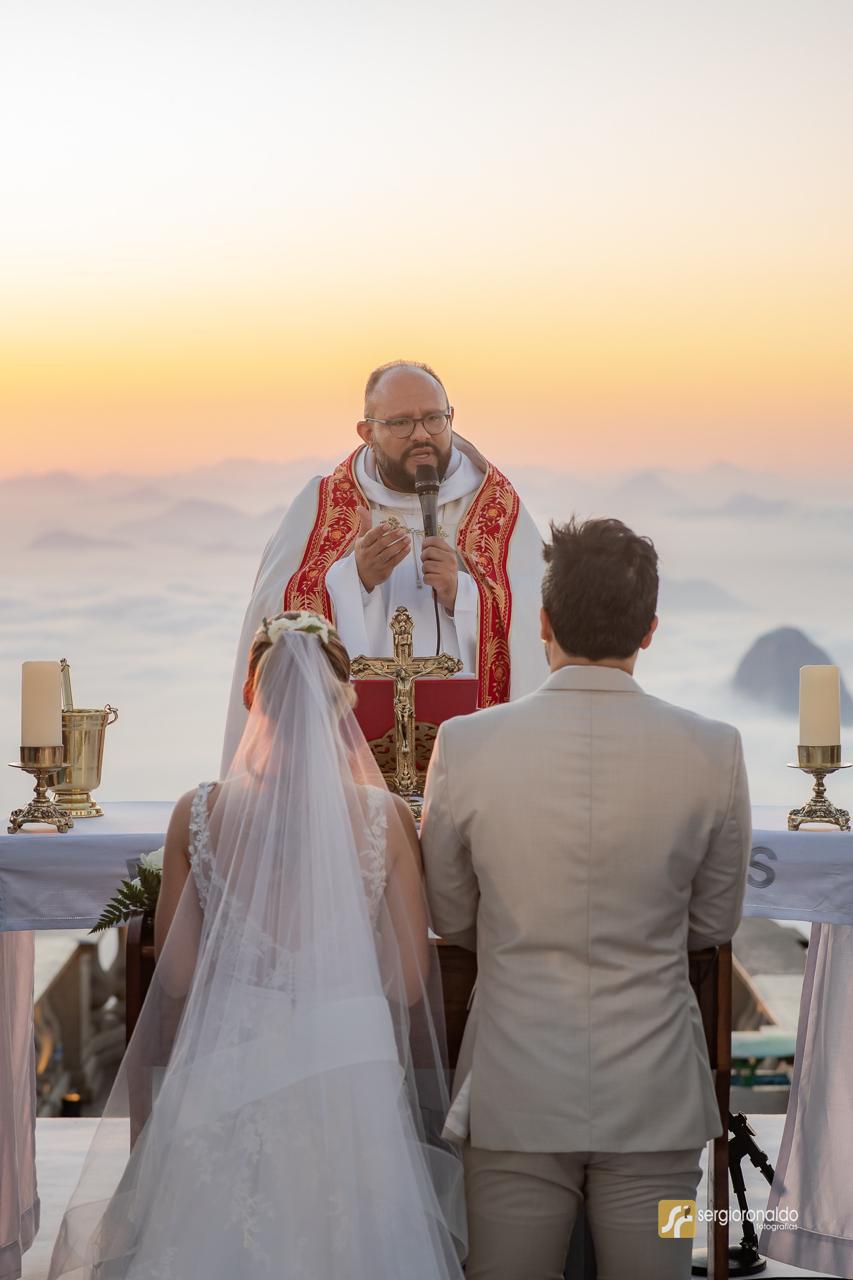 Padre Victor Hugo fala sobre fé, amor e o verdadeiro significado do casamento