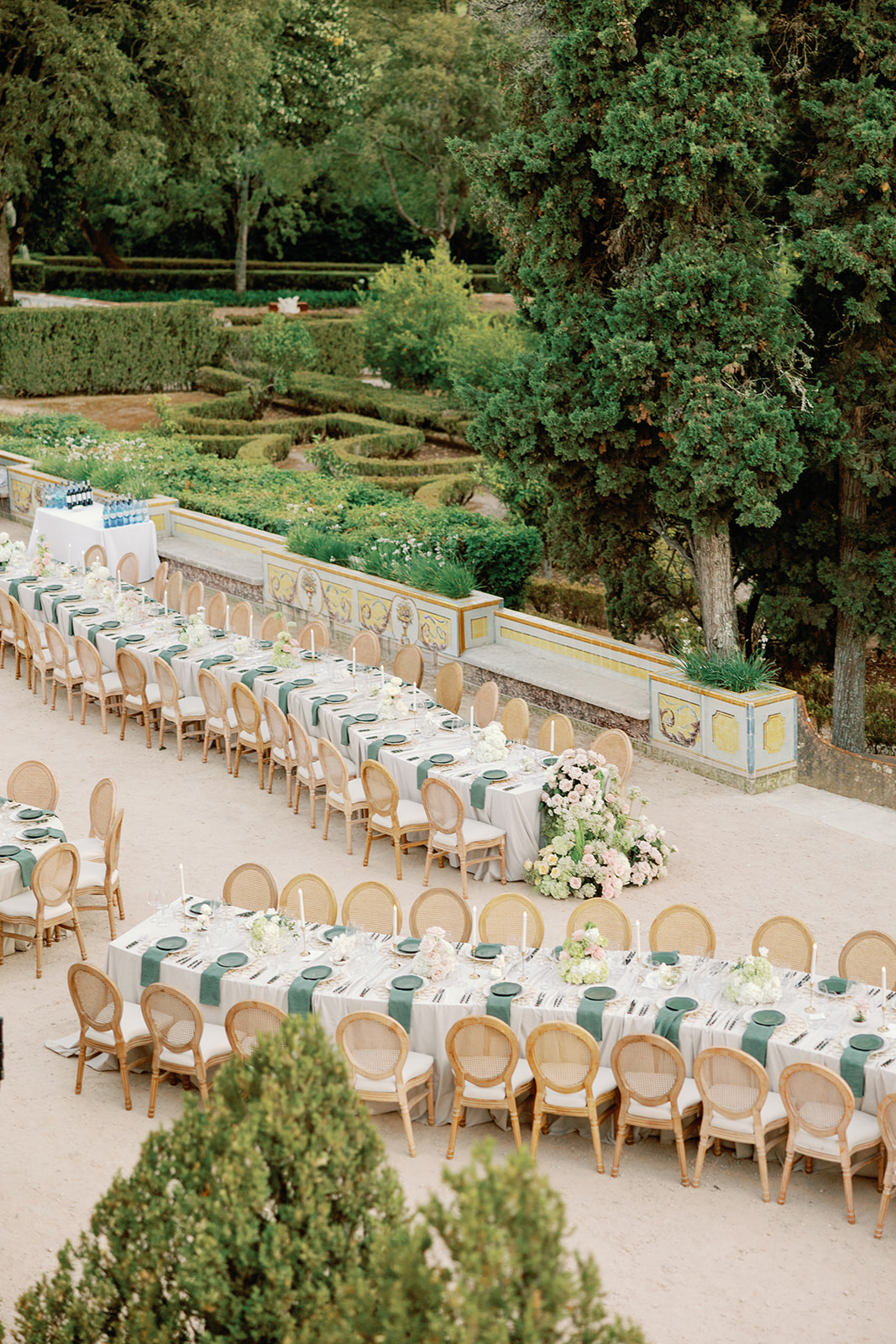 Yasmin Maturano Rodrigues e Abraham López celebram casamento no Palácio de Queluz, em Portugal