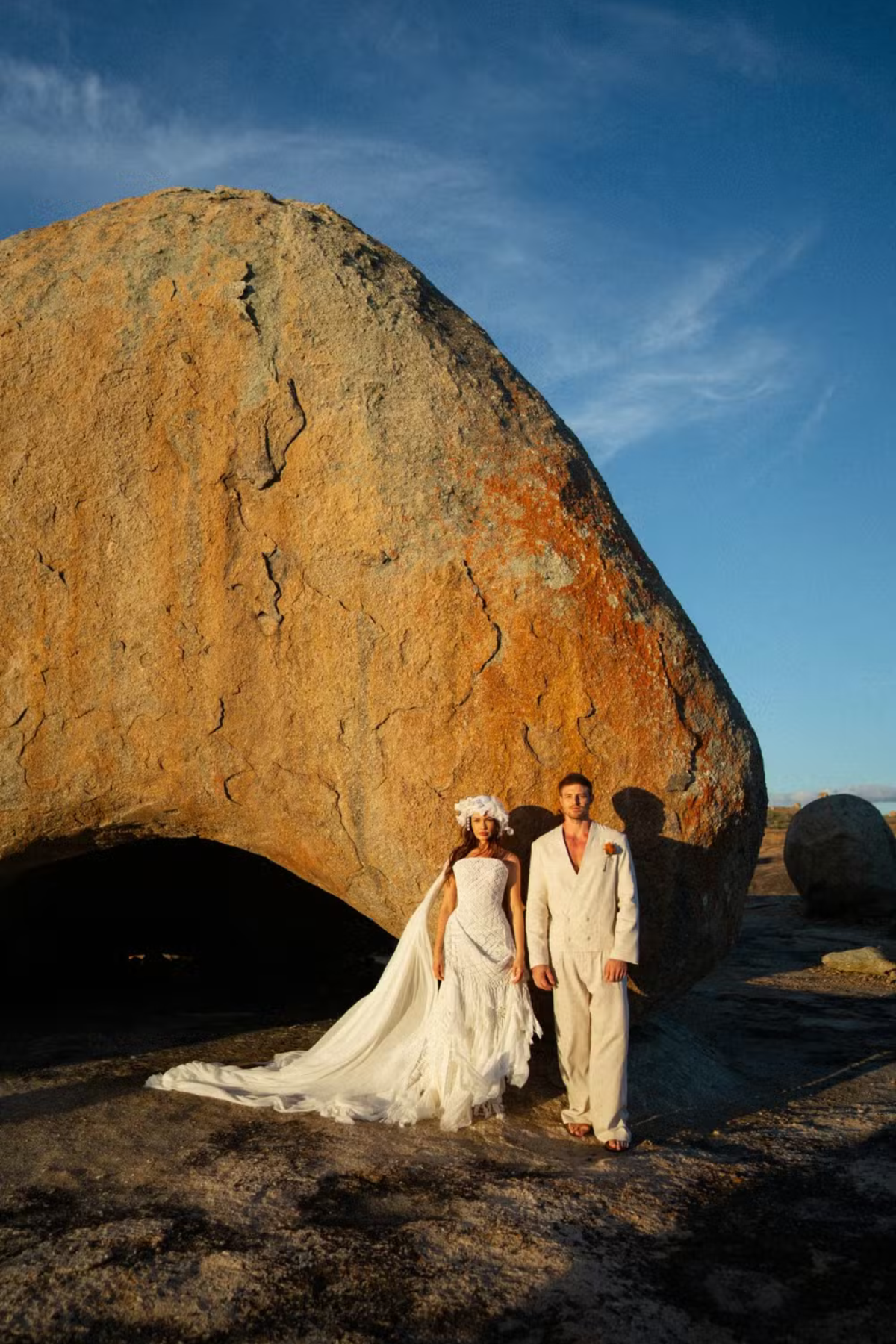 Juliette e Kaike Cerveny celebra casamento intimista no sertão da Paraíba com vestido que homenageia a avó