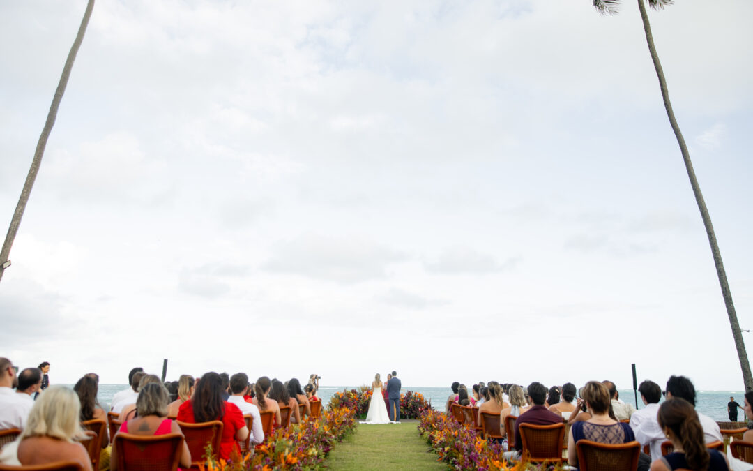 Quase 20 anos depois do primeiro encontro, Larissa e Luiz celebram destination wedding em Alagoas