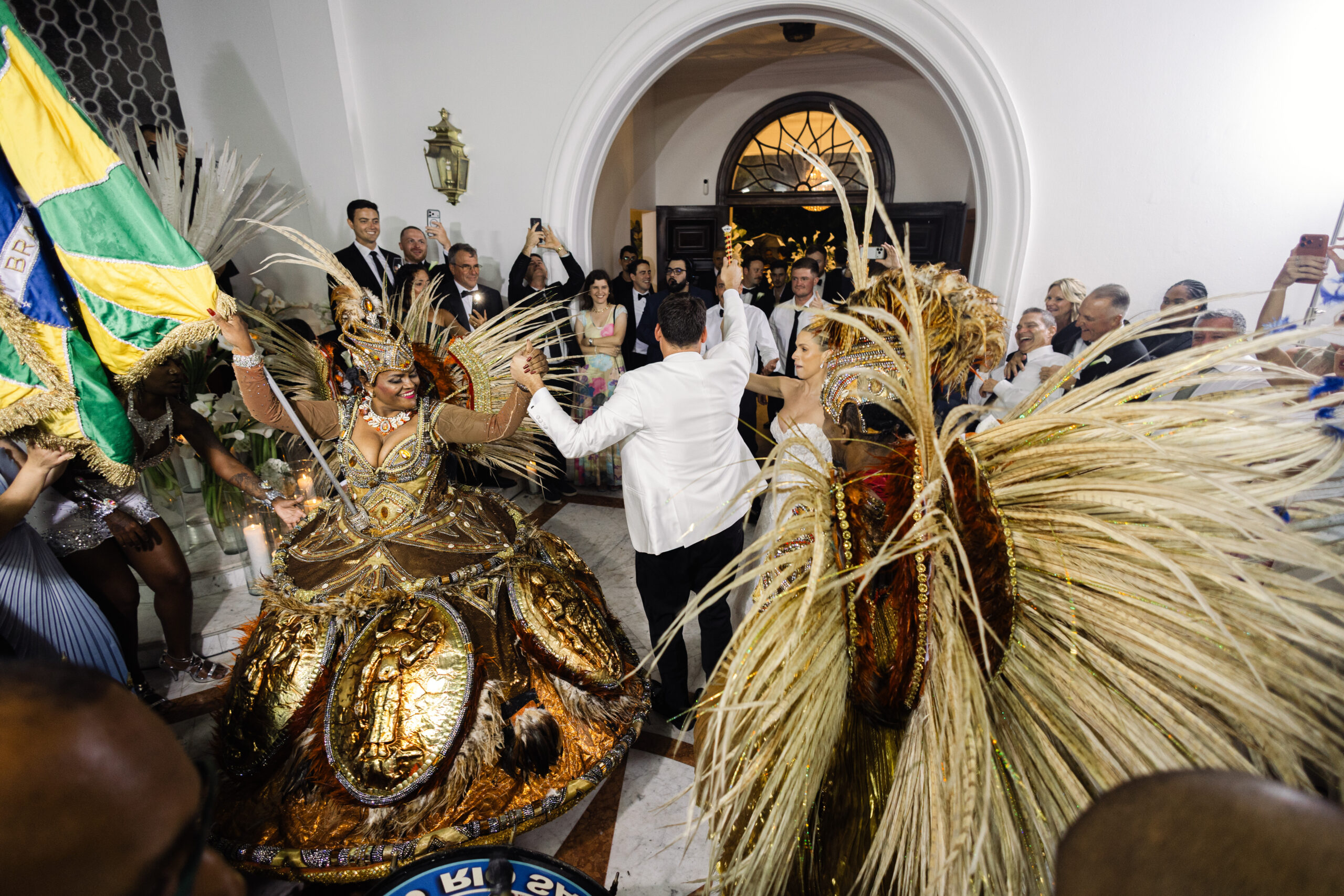 Casamento clássico, inspiração Old Money e um encontro entre Brasil e Estados Unidos