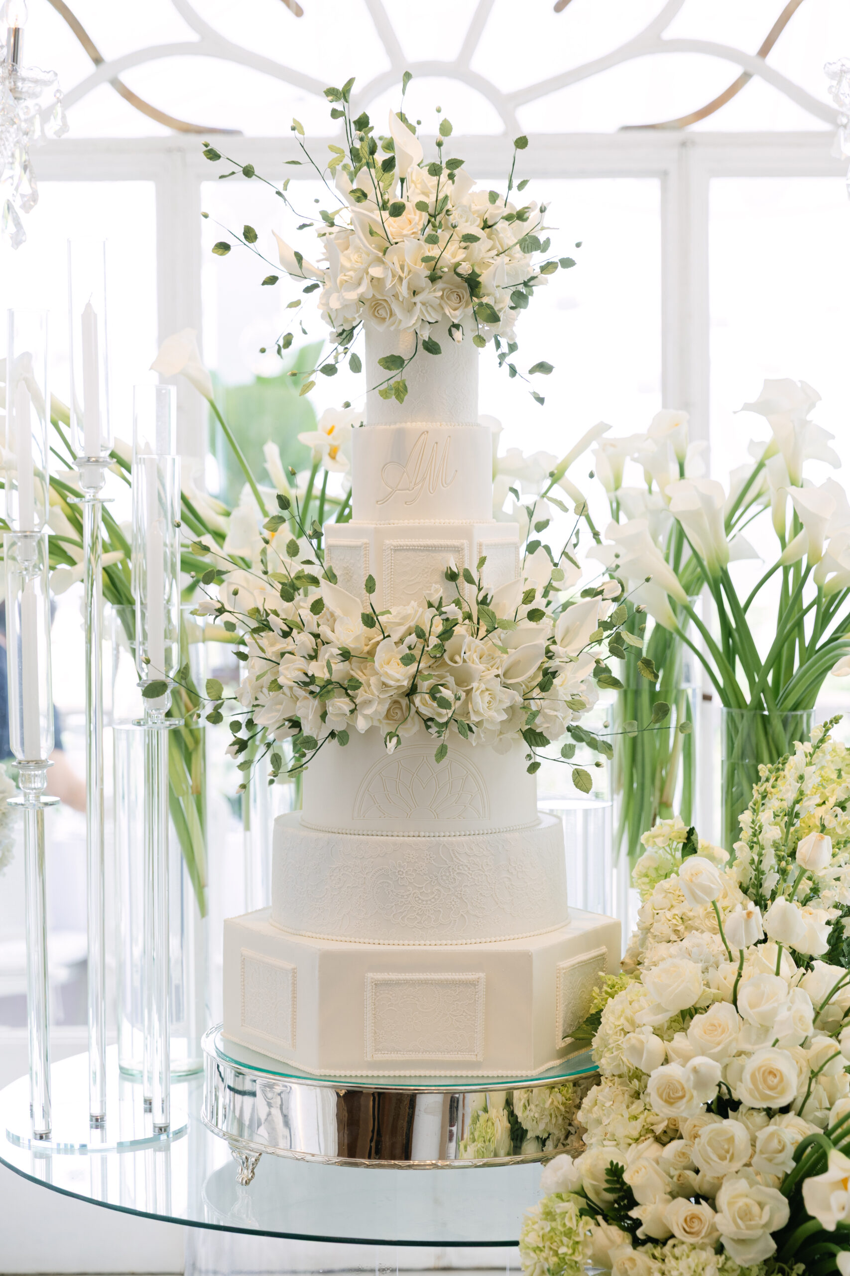 Casamento clássico, inspiração Old Money e um encontro entre Brasil e Estados Unidos
