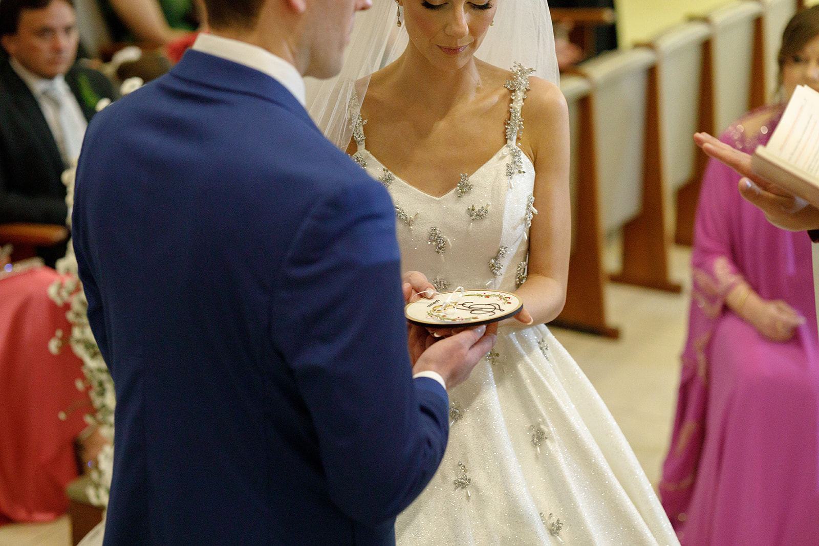 Casamento clássico: elegância e romantismo no Castelo do Batel