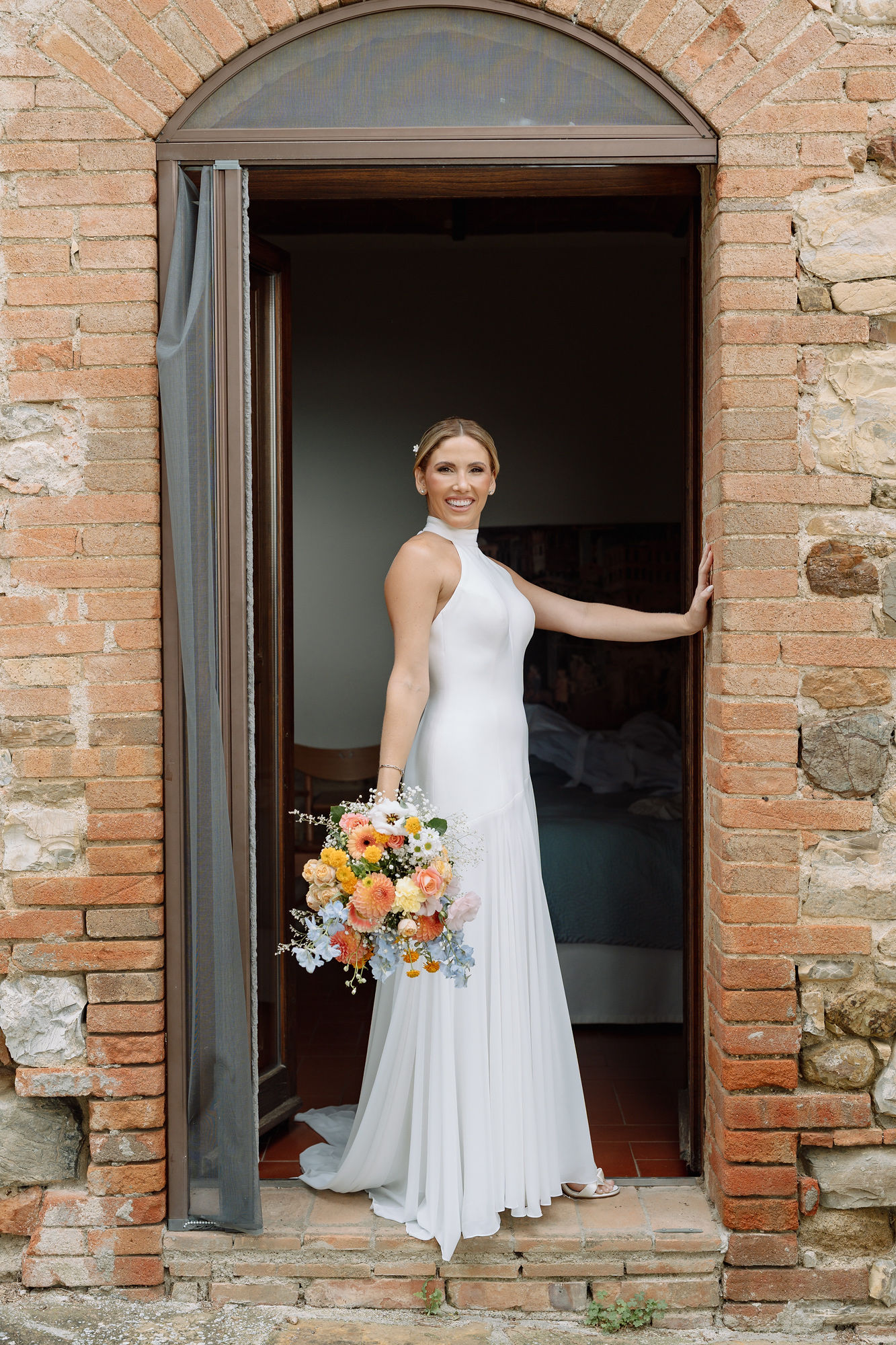 Uma viagem, três dias de festa e as raízes italianas: o destination wedding de Giordana e Kalil na Toscana