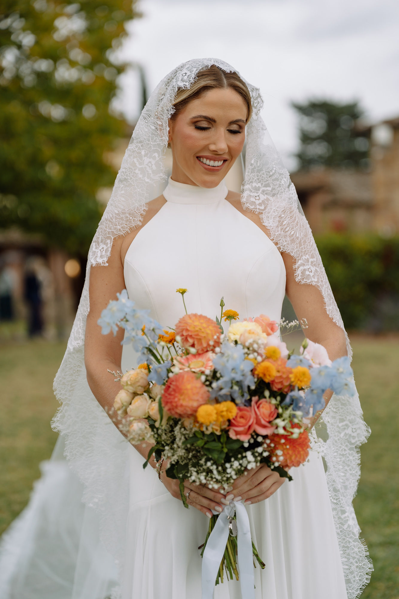 Uma viagem, três dias de festa e as raízes italianas: o destination wedding de Giordana e Kalil na Toscana