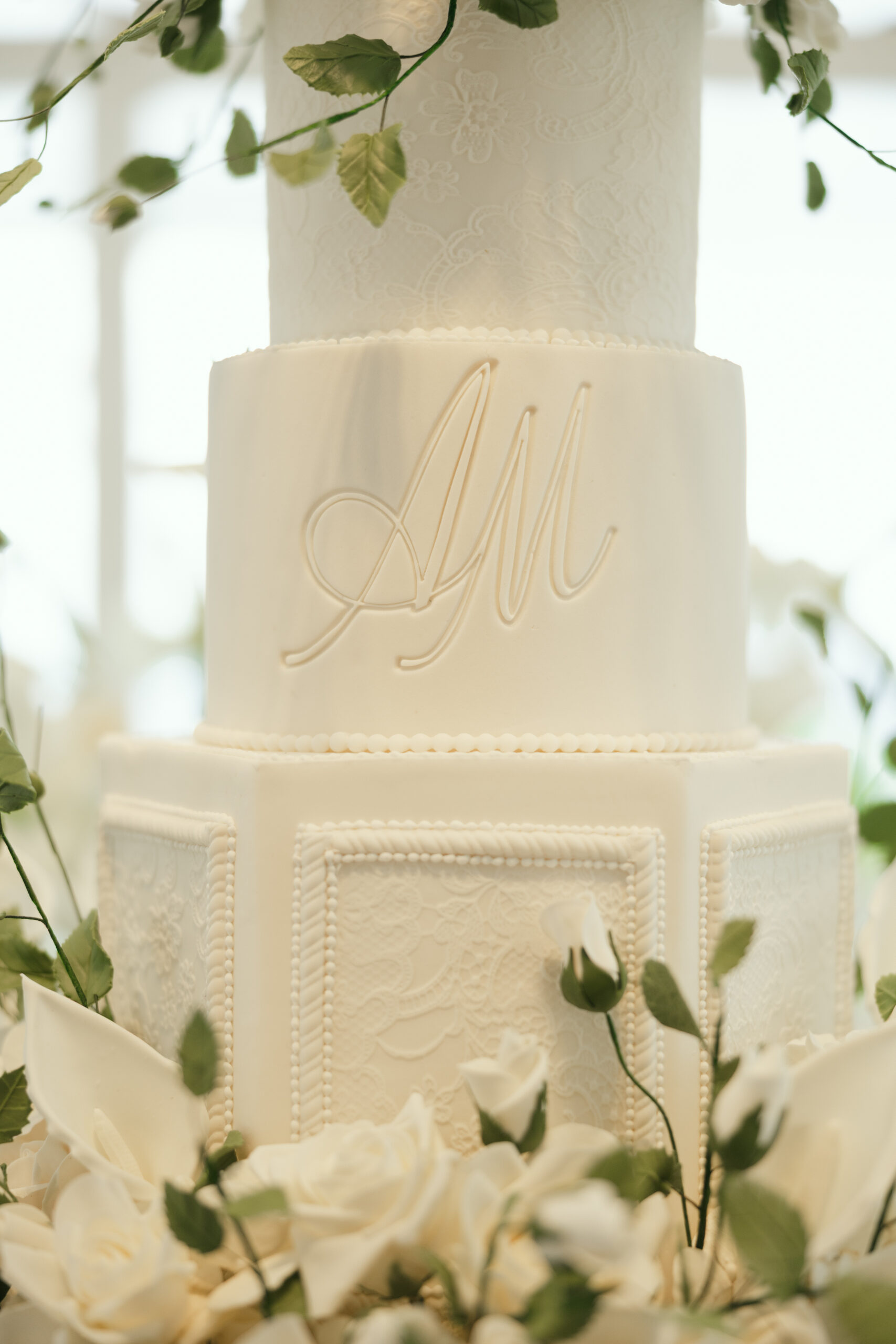 Casamento clássico, inspiração Old Money e um encontro entre Brasil e Estados Unidos