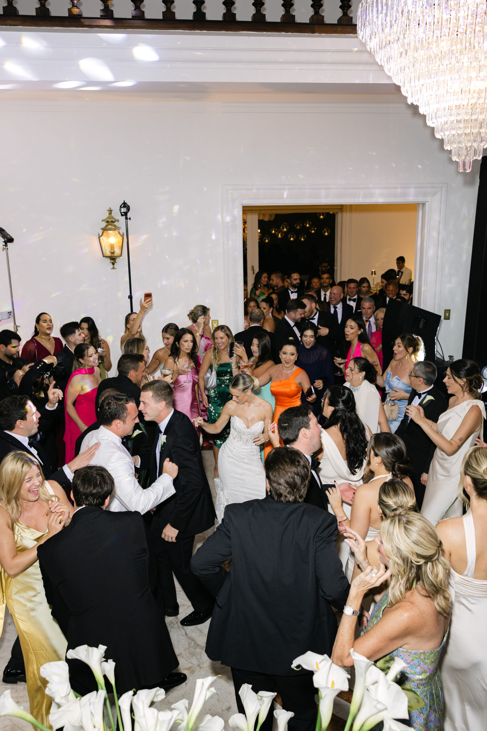 Casamento clássico, inspiração Old Money e um encontro entre Brasil e Estados Unidos