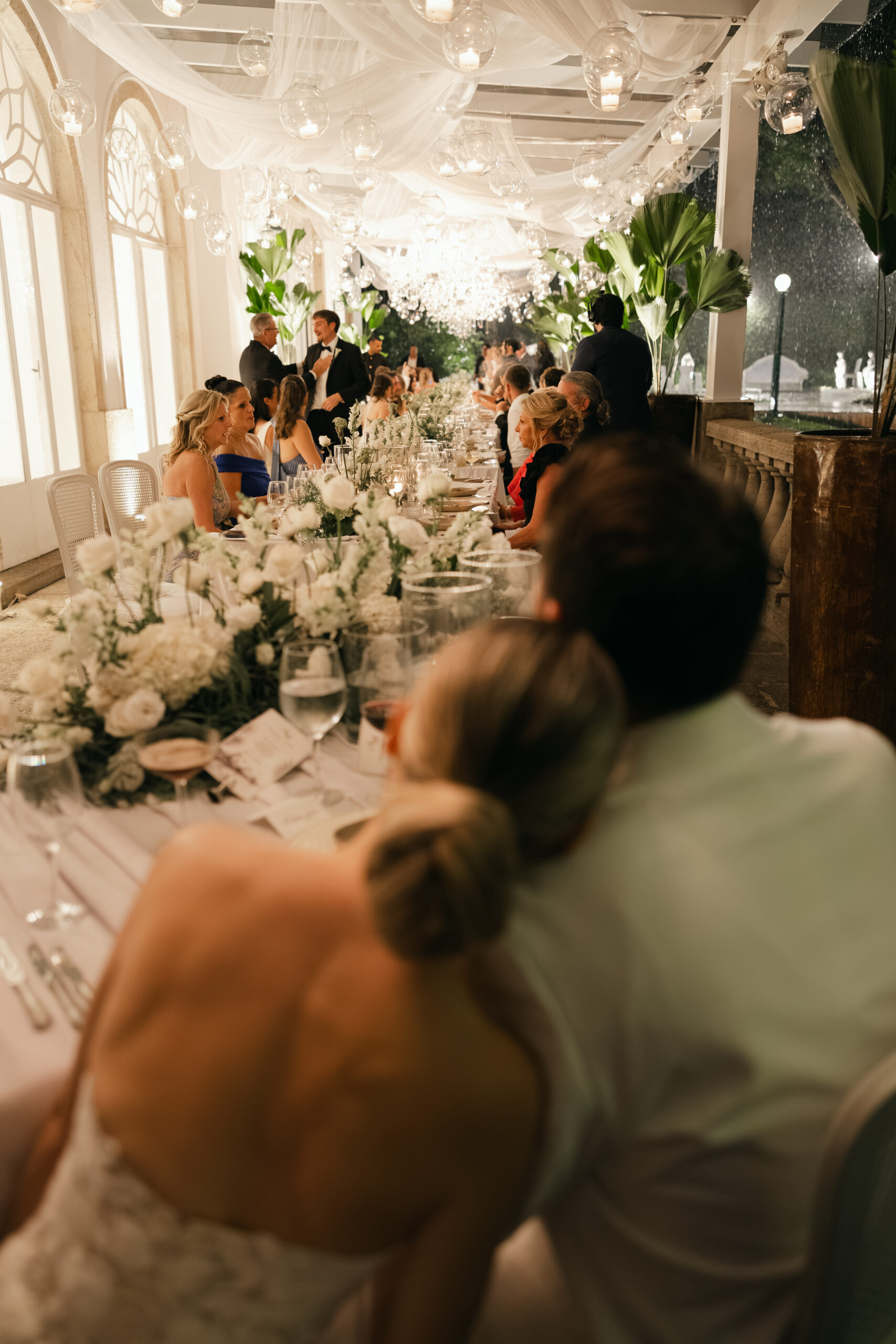 Casamento clássico, inspiração Old Money e um encontro entre Brasil e Estados Unidos
