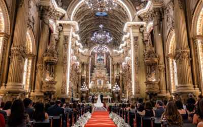 Júlia e Luís celebram casamento após encontro em Vancouver e pedido no Vaticano