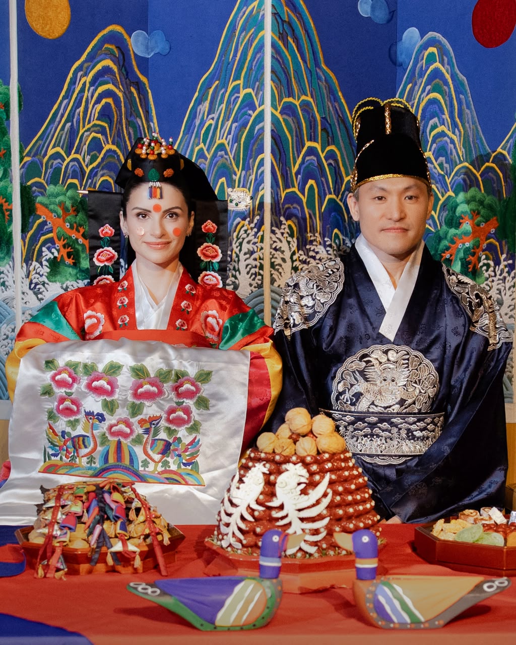 Lorena e Benjamin celebram encontro entre Brasil e Coreia em casamento na Região Serrana do Rio