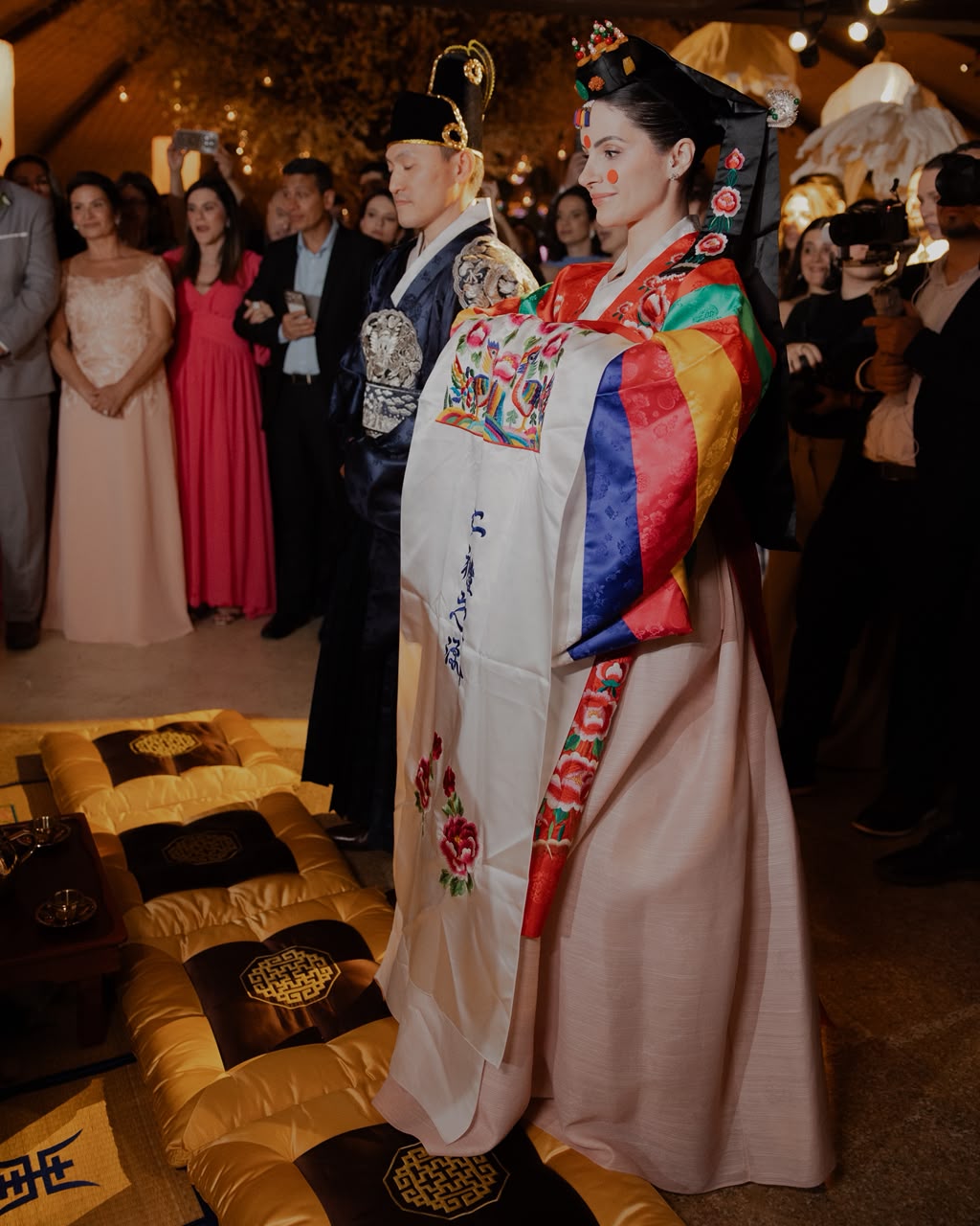 Lorena e Benjamin celebram encontro entre Brasil e Coreia em casamento na Região Serrana do Rio